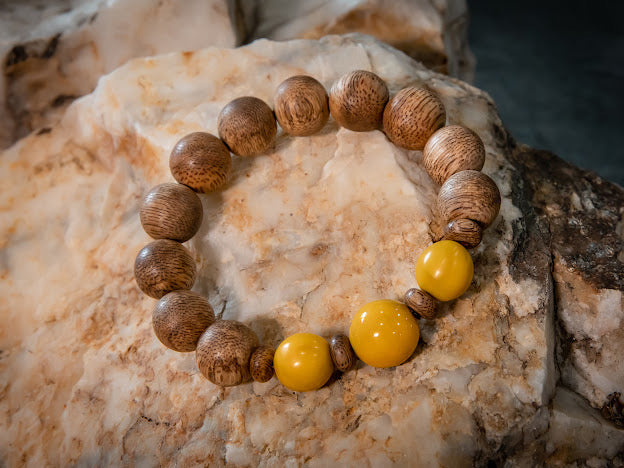 Argarwood Bracelet with Yellow Coral Natural Gemstone (BL1)