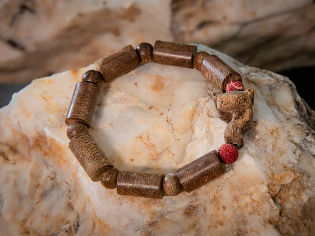 Agarwood Bracelet  with Fox Charm and Red Coral (BL4)