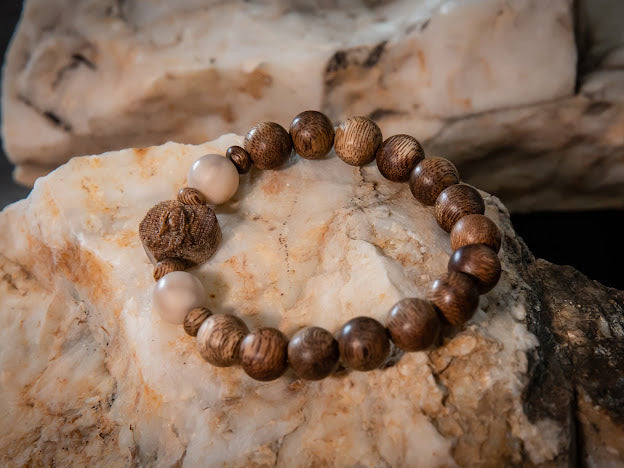 Agarwood Bracelet with White Coral and Rosary Heart Charm (BL9)